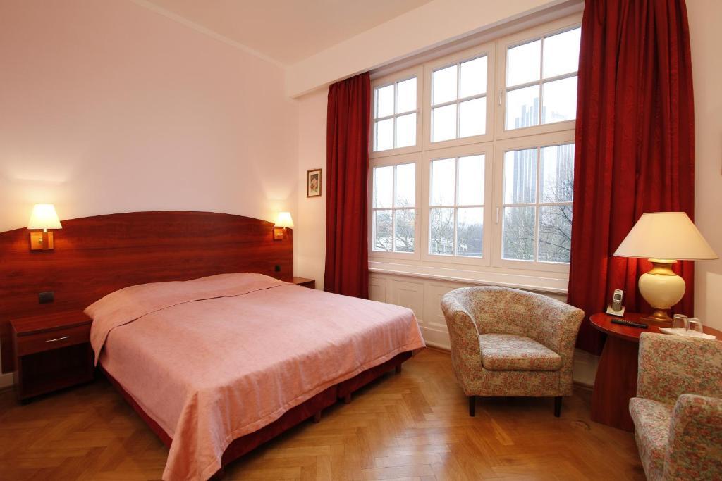 Hotel Preuss Im Dammtorpalais Hamburk Pokoj fotografie